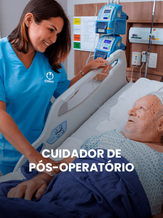 Cuidador acompanhando pessoa em recuperação